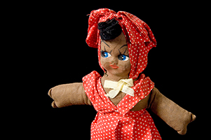 Alice�s Black Doll Collection: Lucy  1/15